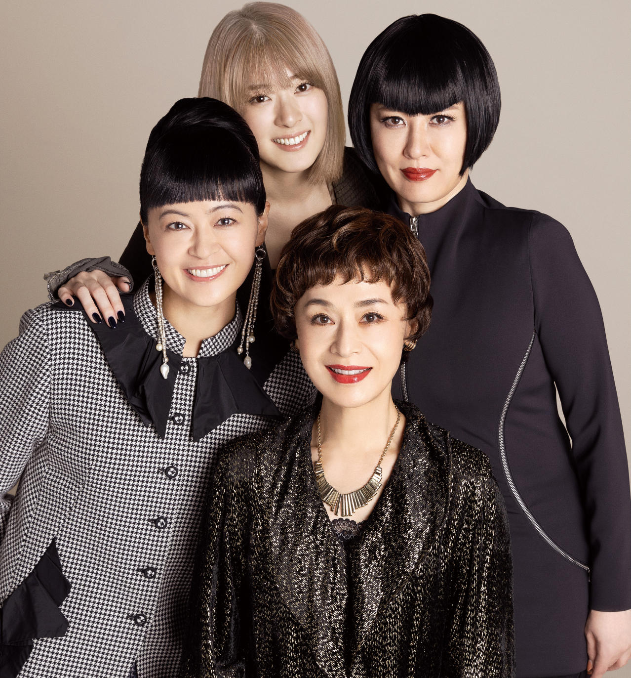 映画『ゴッドマザー』コシノアヤコの生涯